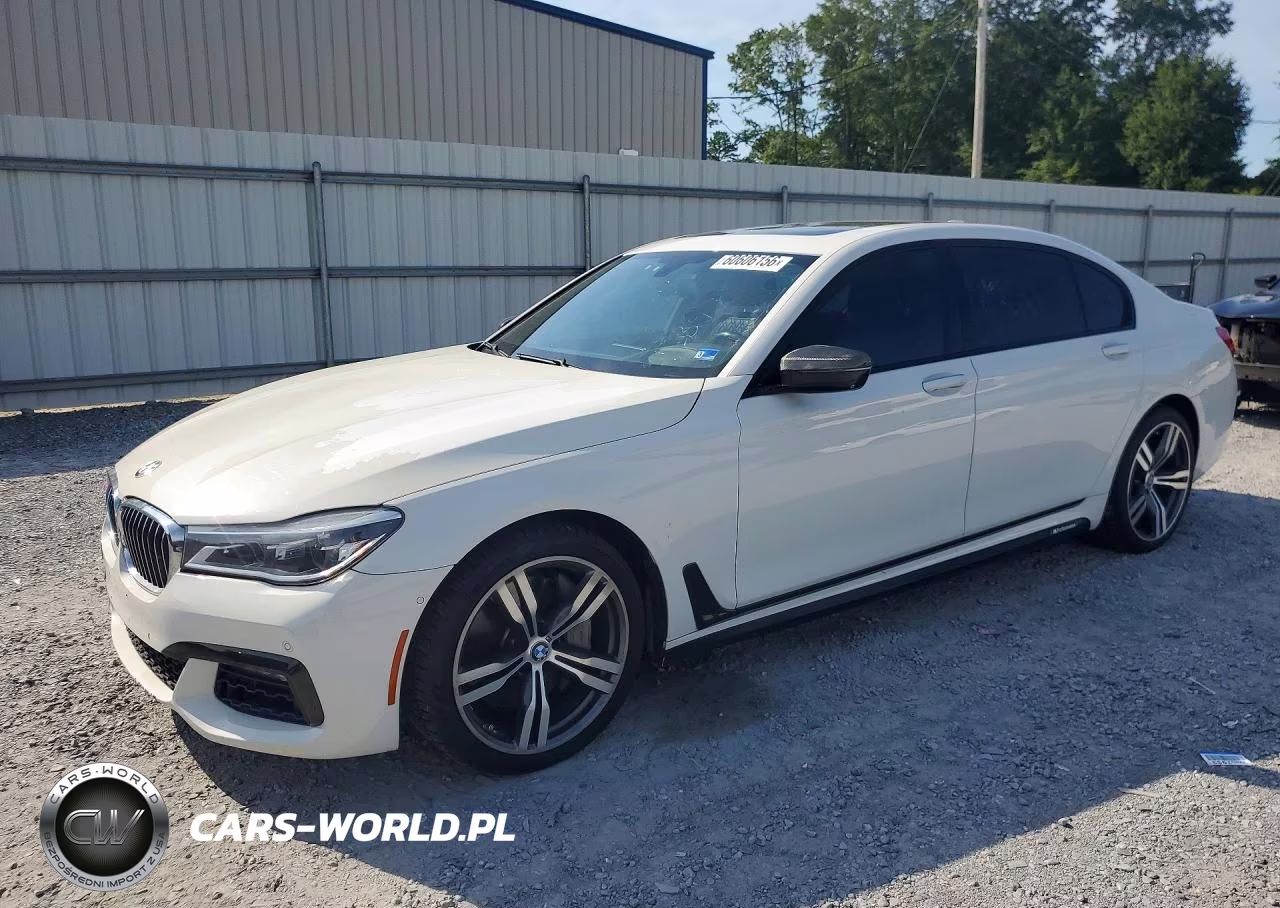 2017 BMW 750 Xi