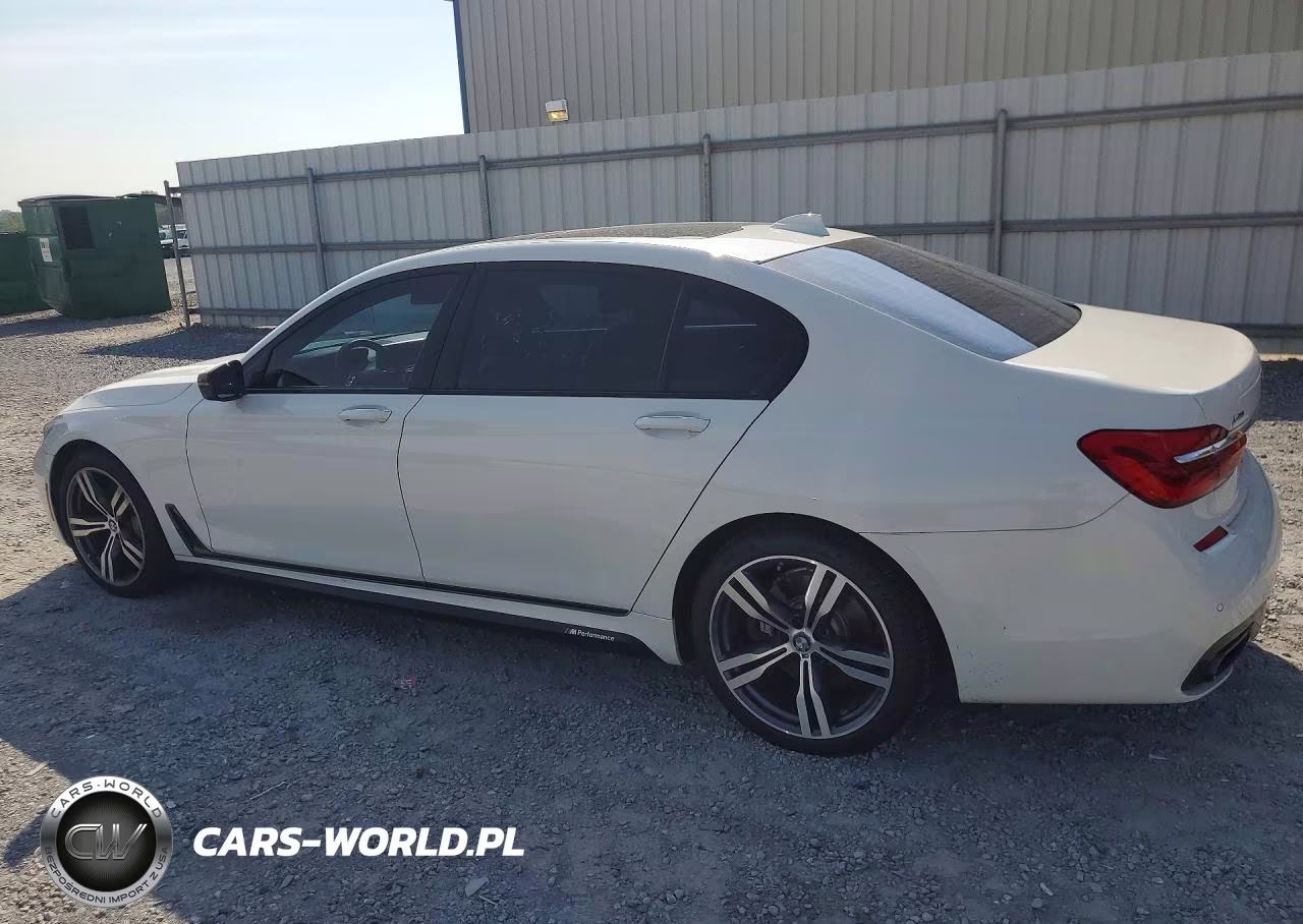 2017 BMW 750 Xi VIN:WBA7F2C3XHG423411 - 2