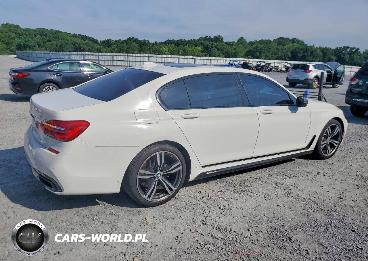 2017 BMW 750 Xi VIN:WBA7F2C3XHG423411 - 3