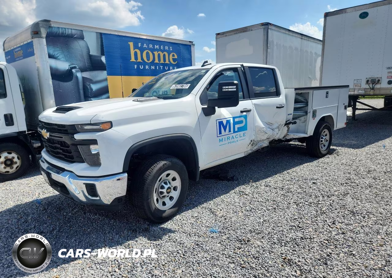 2024 Chevrolet Silverado C3500 VIN:1GB4WREY0RF367465 - 1