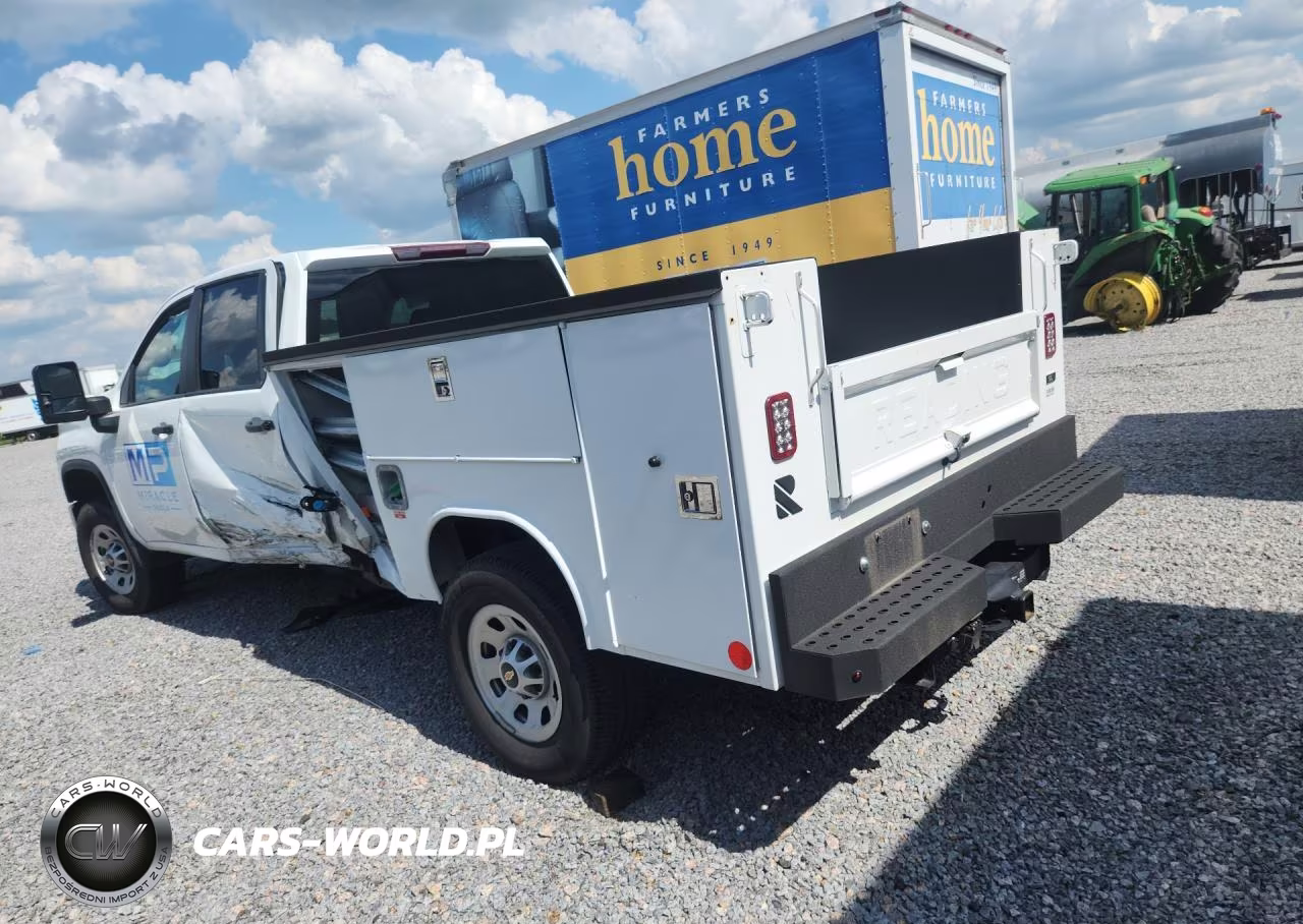 2024 Chevrolet Silverado C3500 VIN:1GB4WREY0RF367465 - 2