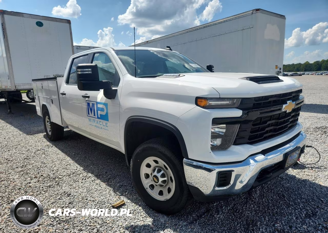 2024 Chevrolet Silverado C3500 VIN:1GB4WREY0RF367465 - 4