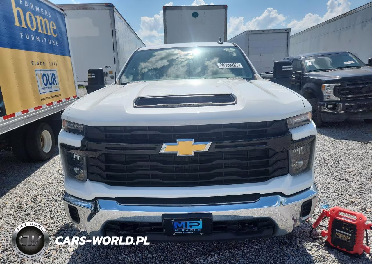 2024 Chevrolet Silverado C3500 VIN:1GB4WREY0RF367465 - 5