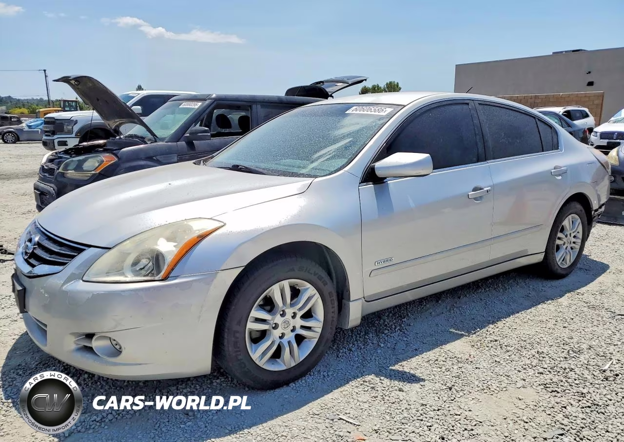 2010 Nissan Altima Hybrid – zdjęcie 1 z 13
