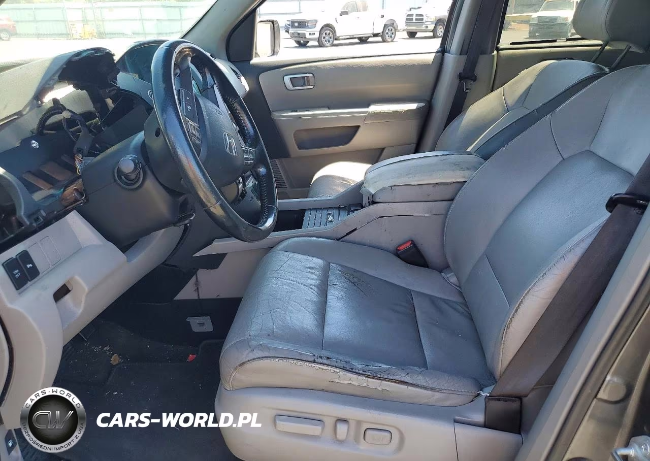 2010 Honda Pilot Touring VIN:5FNYF4H86AB022218 - 7