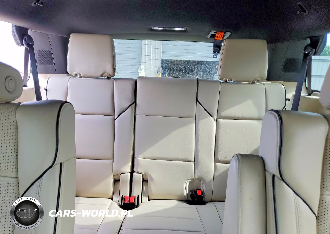 2021 Cadillac Escalade Premium Luxury VIN:1GYS3CKL4MR218205 - 10