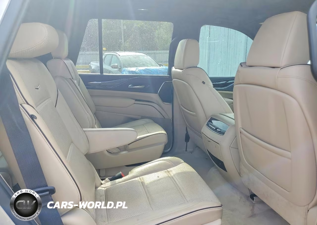 2021 Cadillac Escalade Premium Luxury VIN:1GYS3CKL4MR218205 - 11