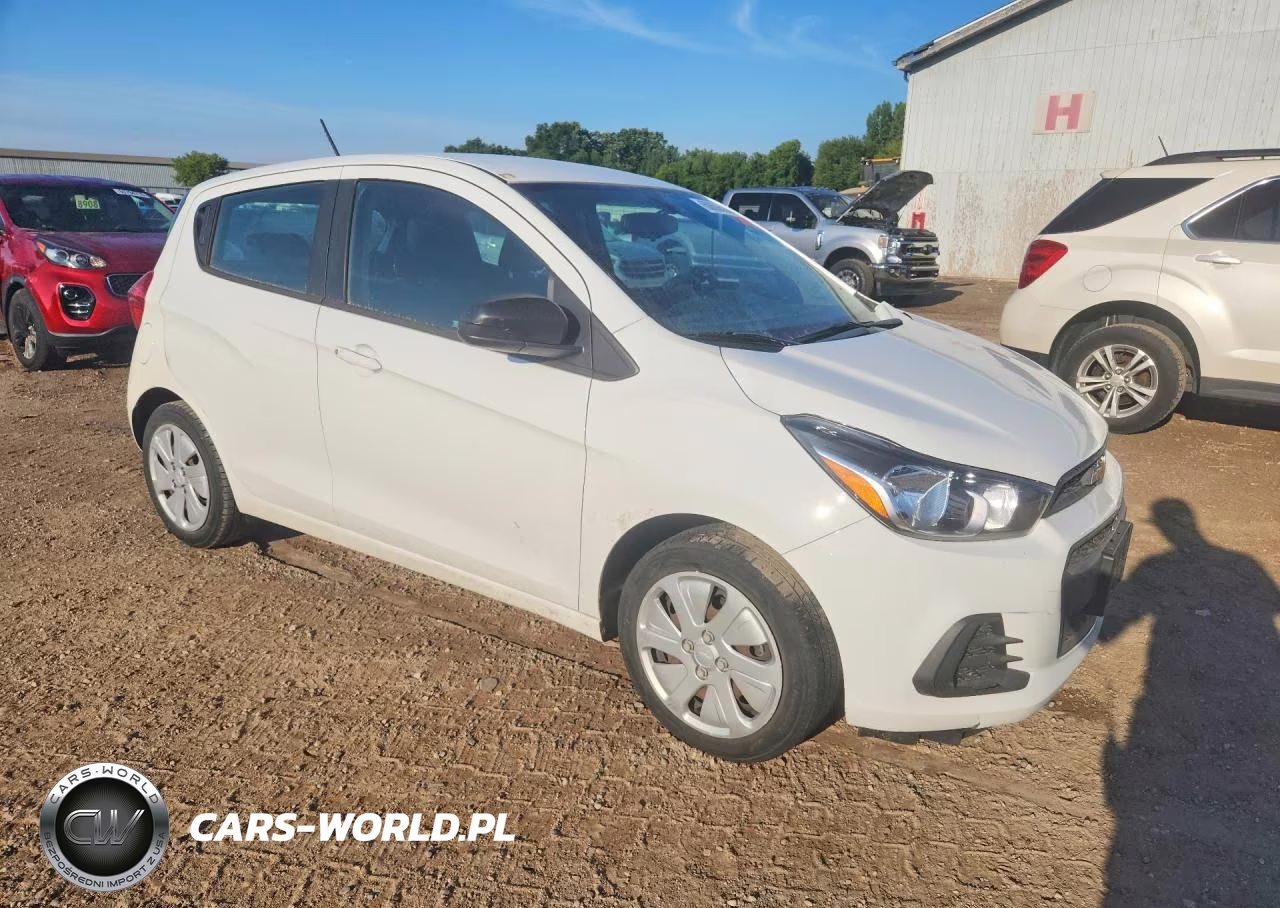2018 Chevrolet Spark Ls VIN:KL8CB6SAXJC433687 - 4