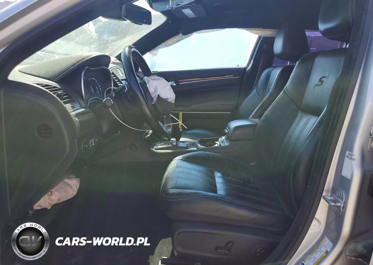 2021 Chrysler 300 S VIN:2C3CCABG8MH529044 - 7