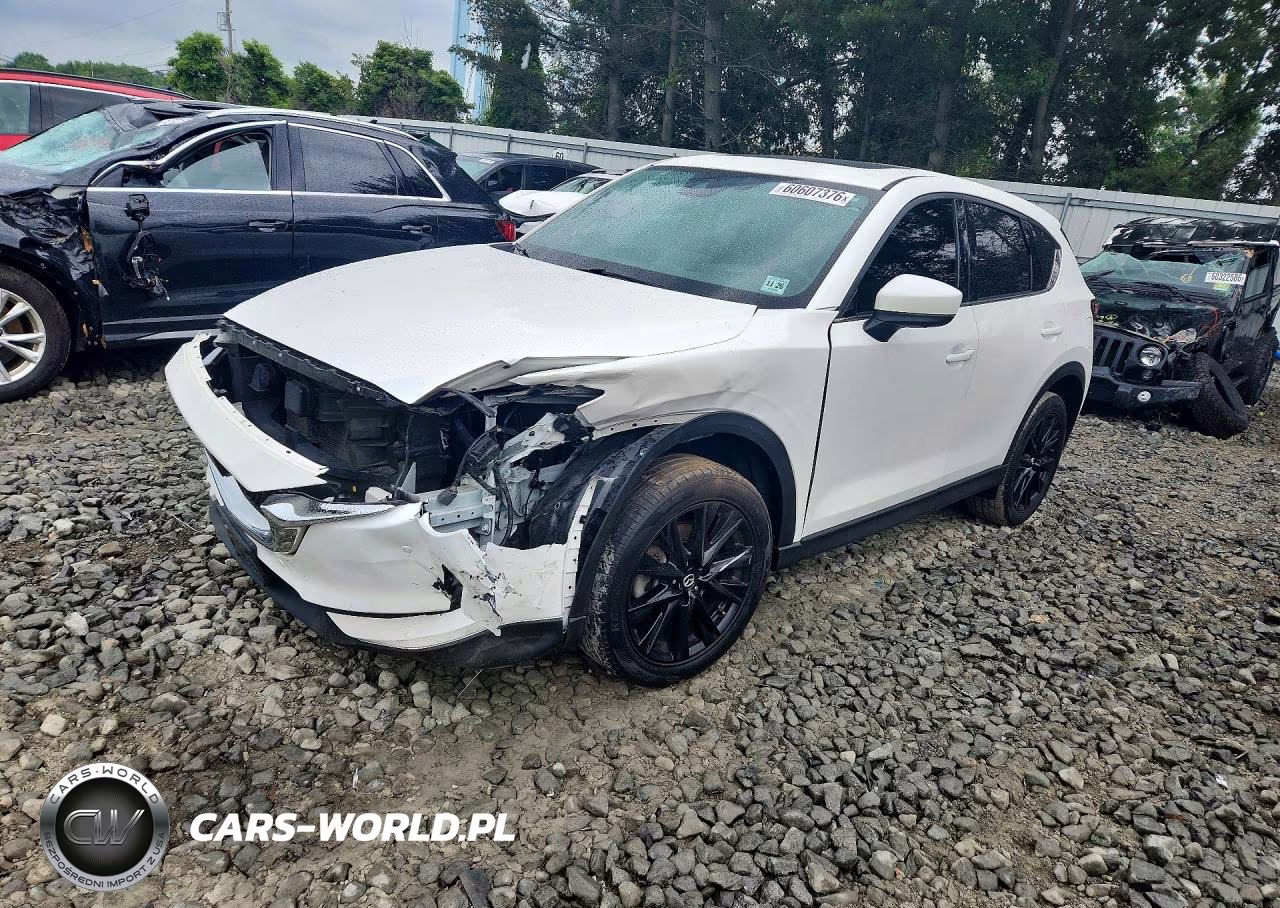 2021 Mazda Cx-5 Signature – zdjęcie 1 z 13