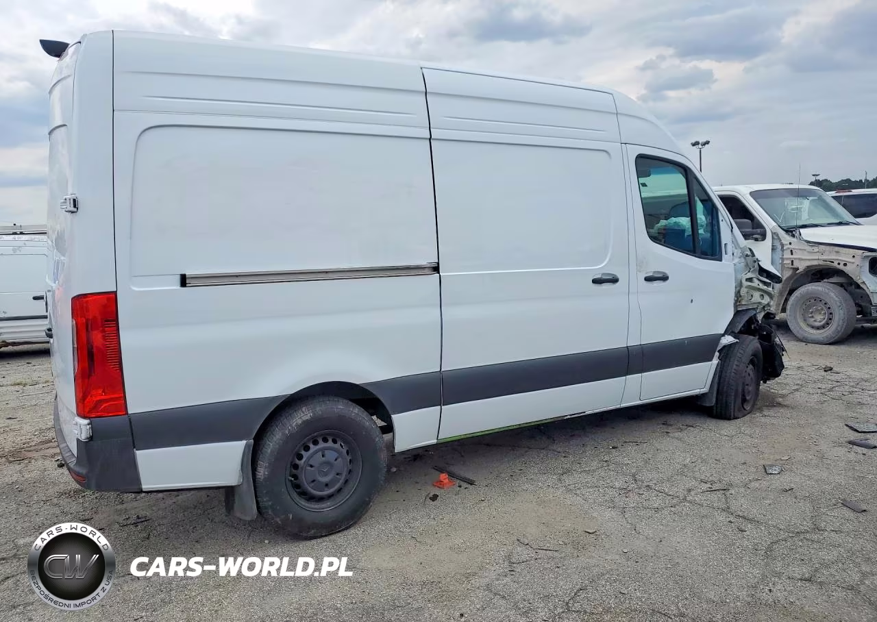 2025 Mercedes-Benz Sprinter 2500 Delivery Van VIN:W1Y4KBHY3ST202992 - 3
