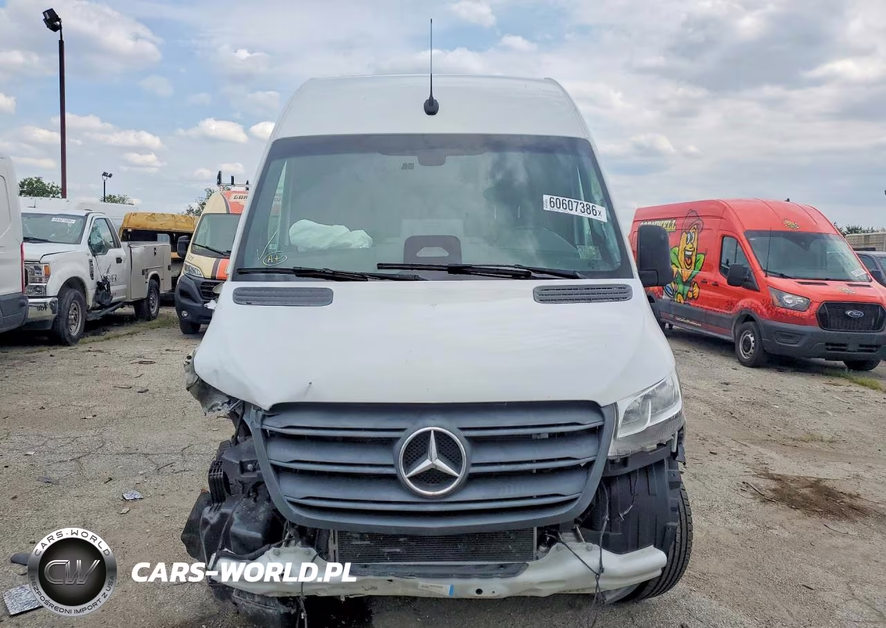 2025 Mercedes-Benz Sprinter 2500 Delivery Van VIN:W1Y4KBHY3ST202992 - 5