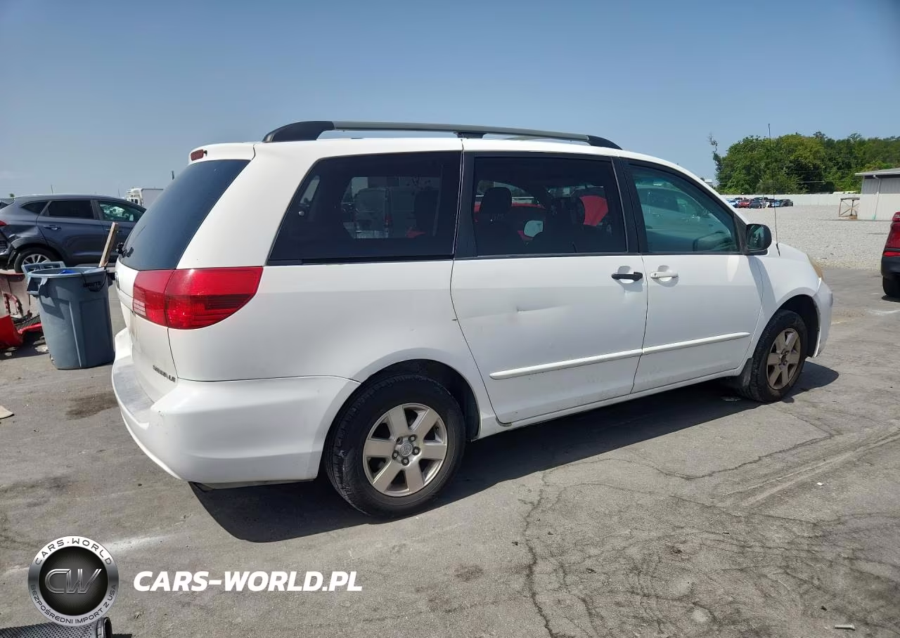 2004 Toyota Sienna Le 7 Passenger VIN:5TDZA23C24S000090 - 3