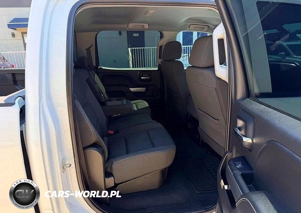 2018 Chevrolet Silverado C1500 Lt VIN:3GCPCRECXJG597832 - 11
