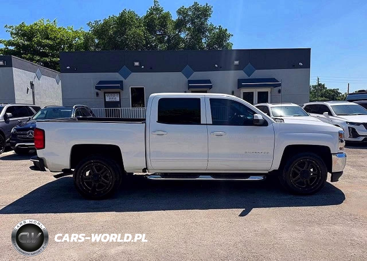 2018 Chevrolet Silverado C1500 Lt VIN:3GCPCRECXJG597832 - 13
