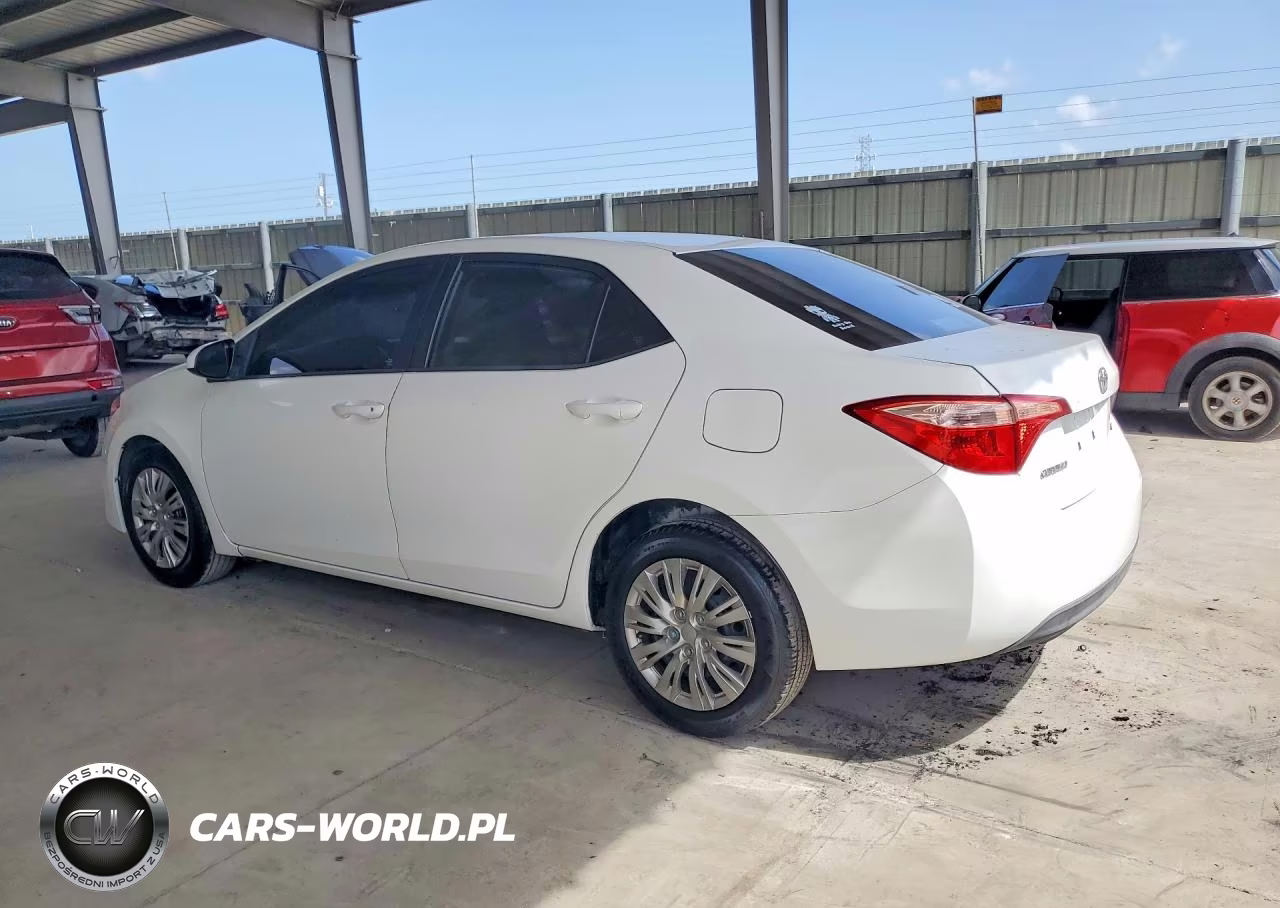 2017 Toyota Corolla Le VIN:5YFBURHE5HP593387 - 2