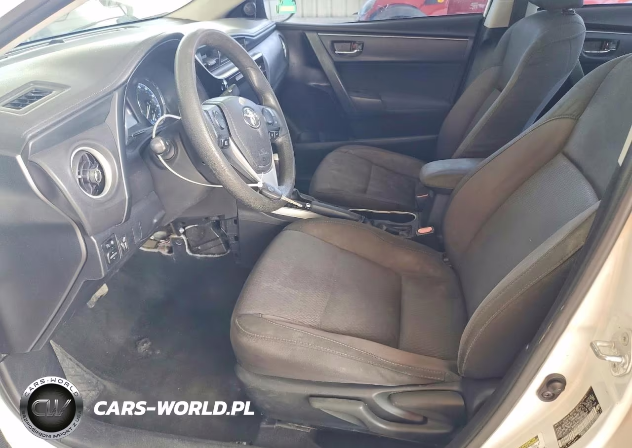 2017 Toyota Corolla Le VIN:5YFBURHE5HP593387 - 7