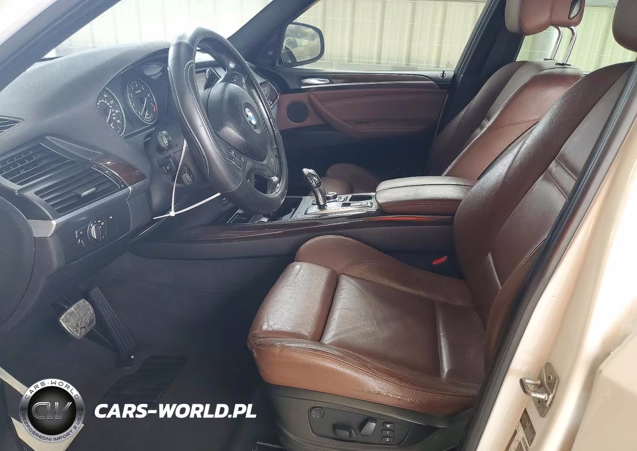 2013 BMW X5 xDrive50I VIN:5UXZV8C57DL426589 - 7