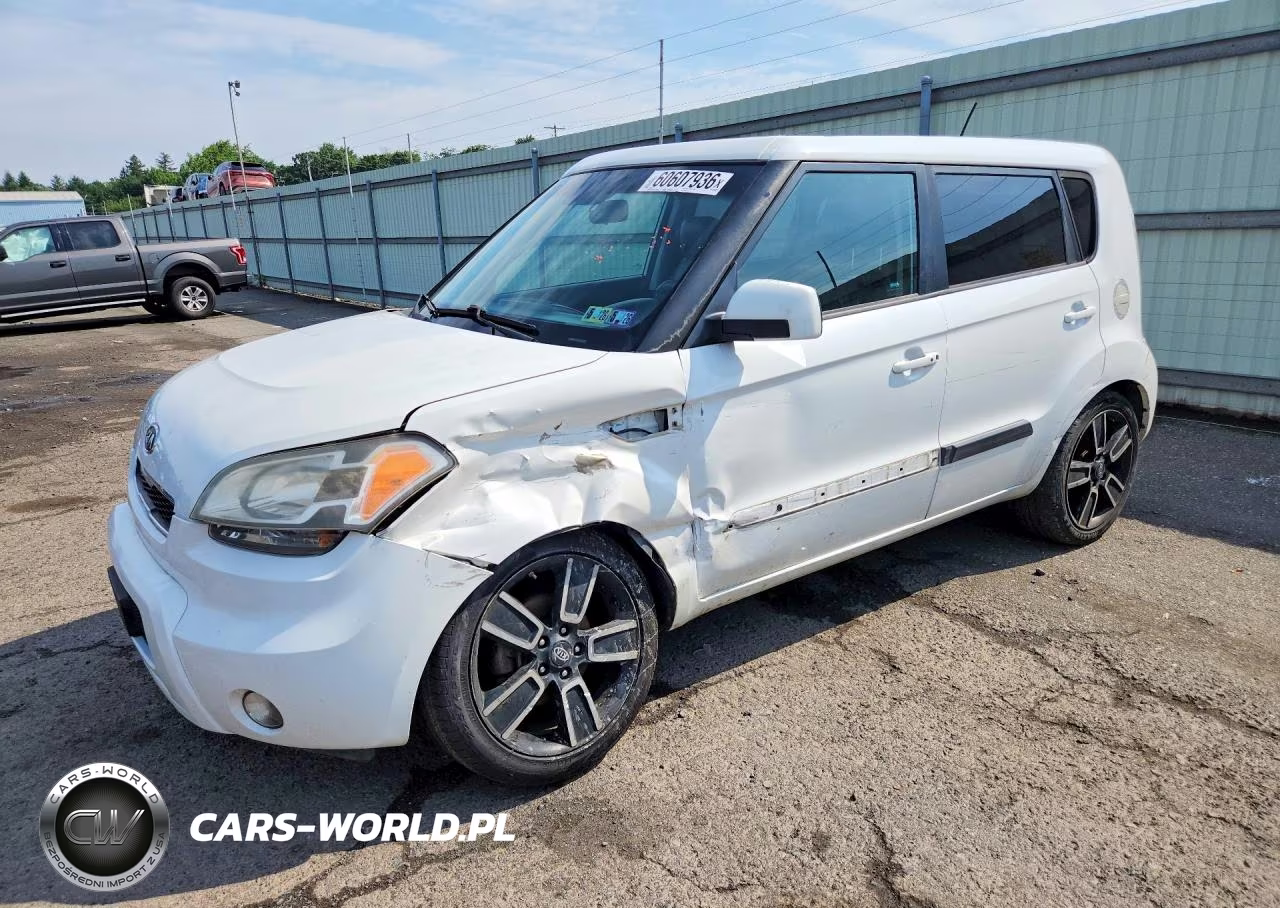 2011 Kia Soul +