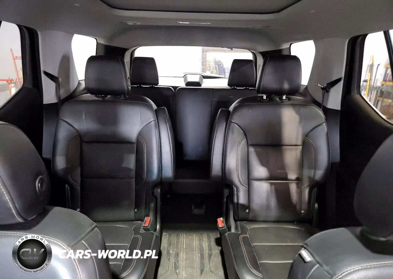 2018 Chevrolet Traverse Premier VIN:1GNEVJKW4JJ228360 - 10