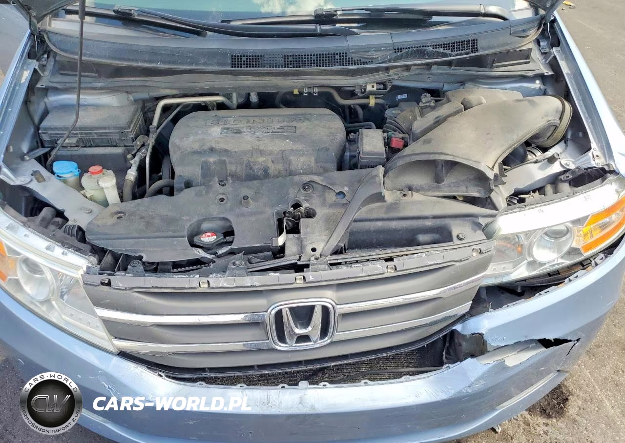 2013 Honda Odyssey Touring VIN:5FNRL5H91DB004483 - 12