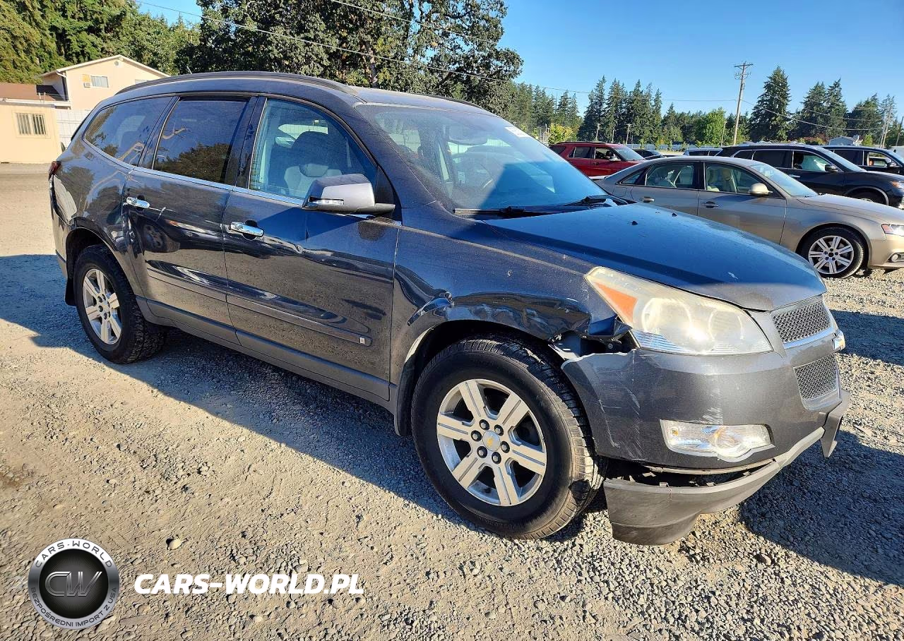 2010 Chevrolet Traverse Lt VIN:1GNLVGED3AS139975 - 4