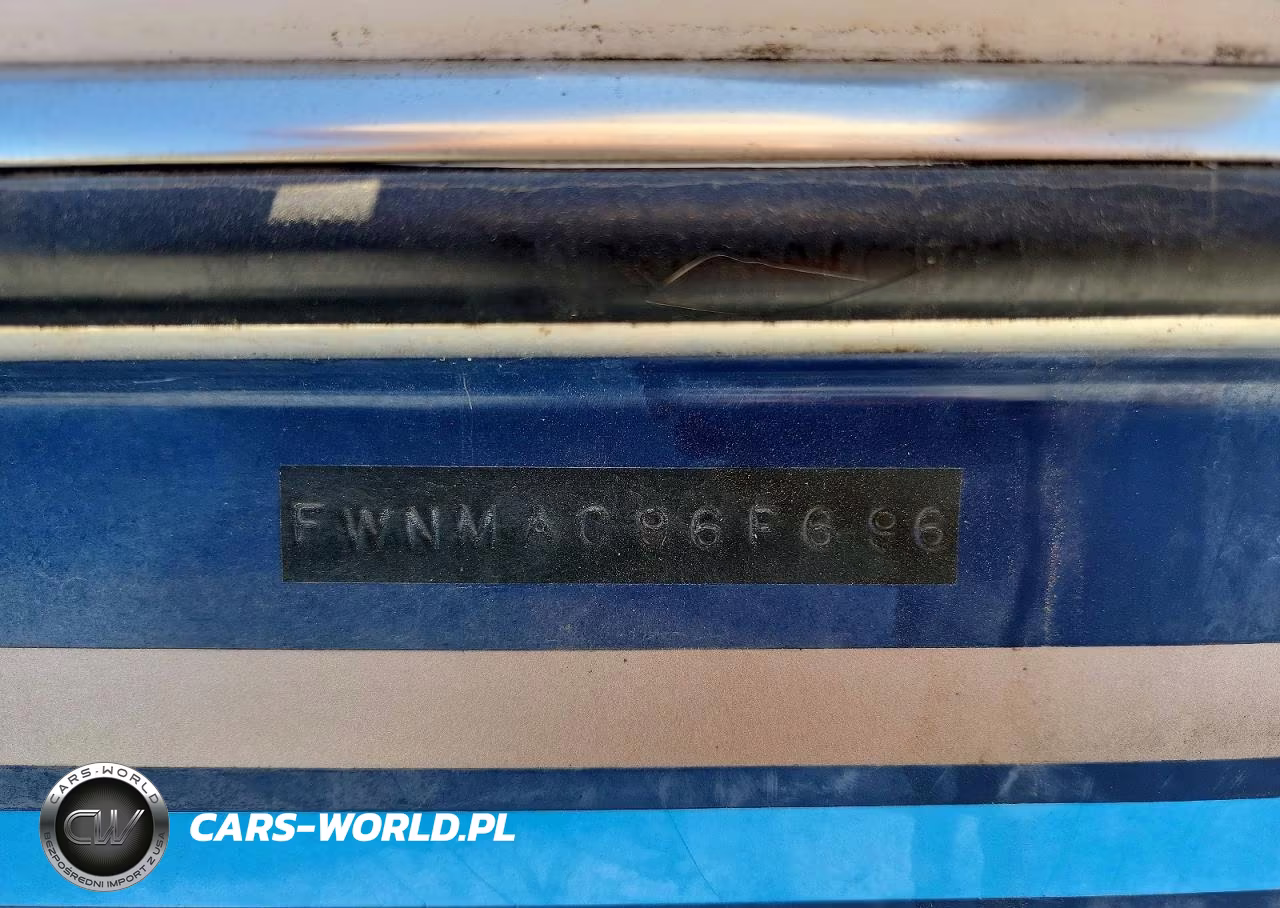 1996 Four Winns Boat VIN:FWNMAC96F696 - 10