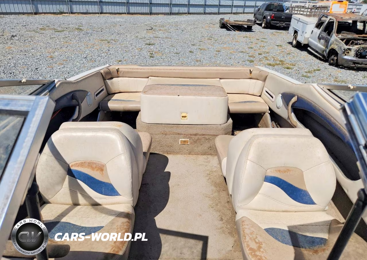 1996 Four Winns Boat VIN:FWNMAC96F696 - 6