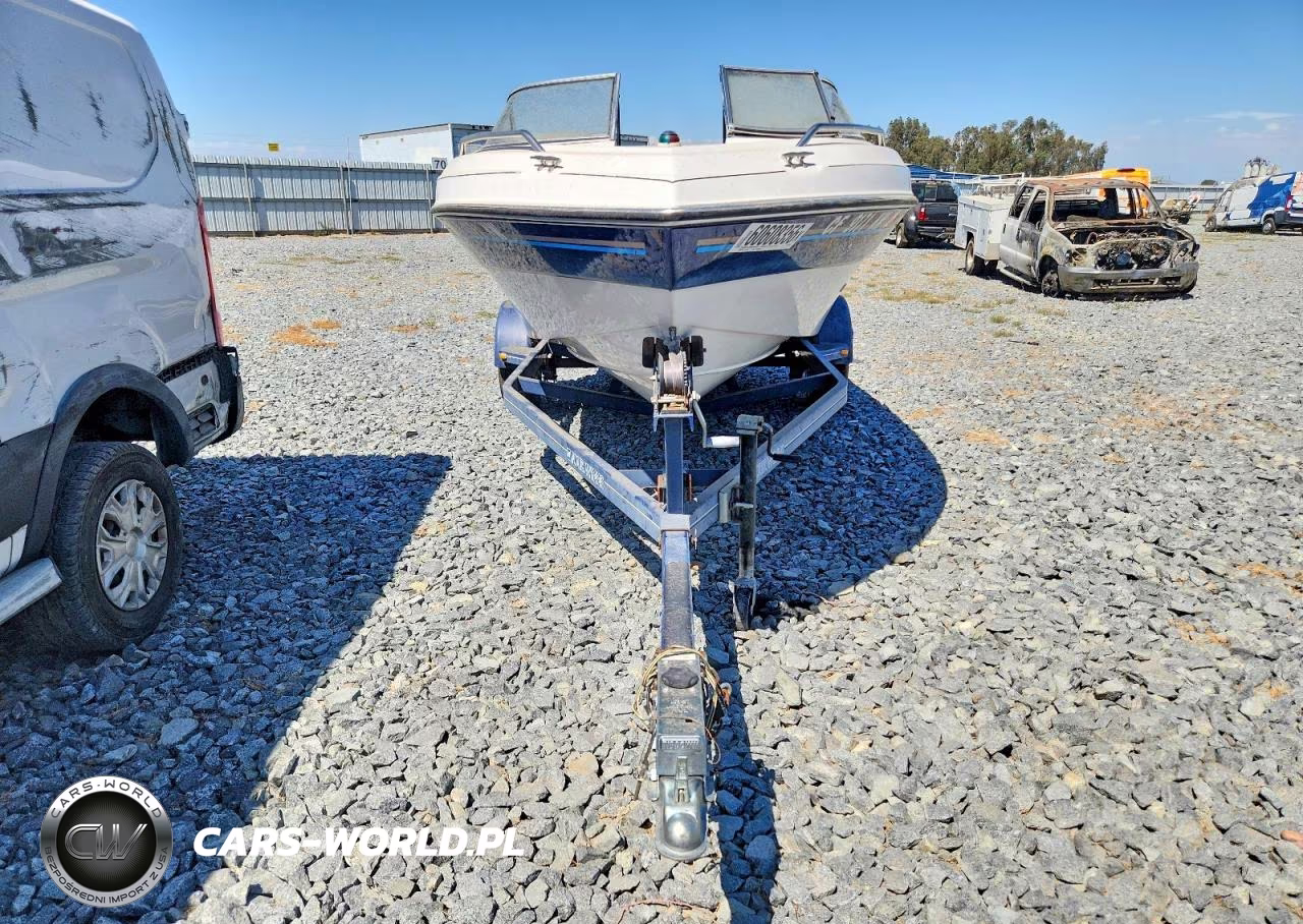 1996 Four Winns Boat VIN:FWNMAC96F696 - 9