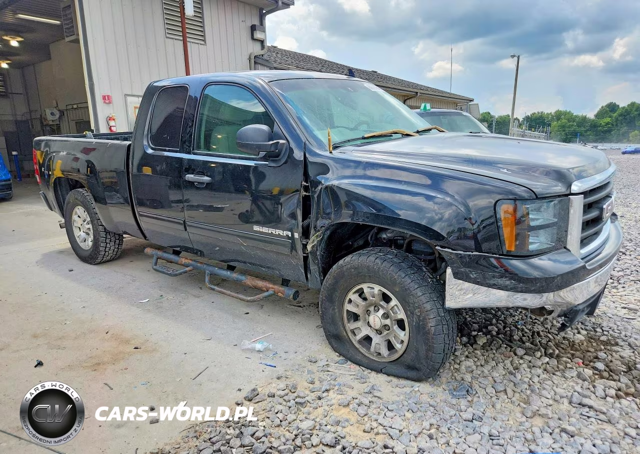 2008 GMC Sierra C1500 VIN:2GTEC19JX81184748 - 4