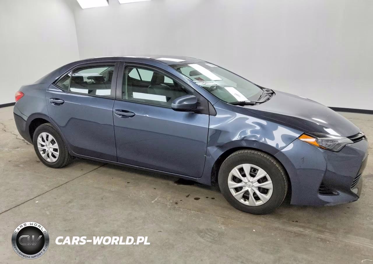 2019 Toyota Corolla L VIN:5YFBURHE1KP877364 - 4