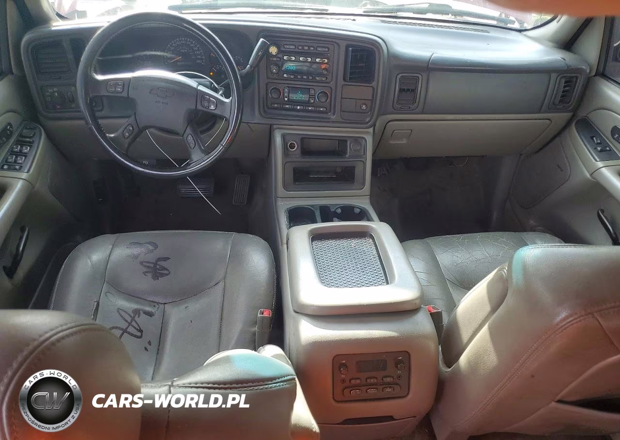 2005 Chevrolet Tahoe C1500 VIN:1GNEC13T85R176961 - 8
