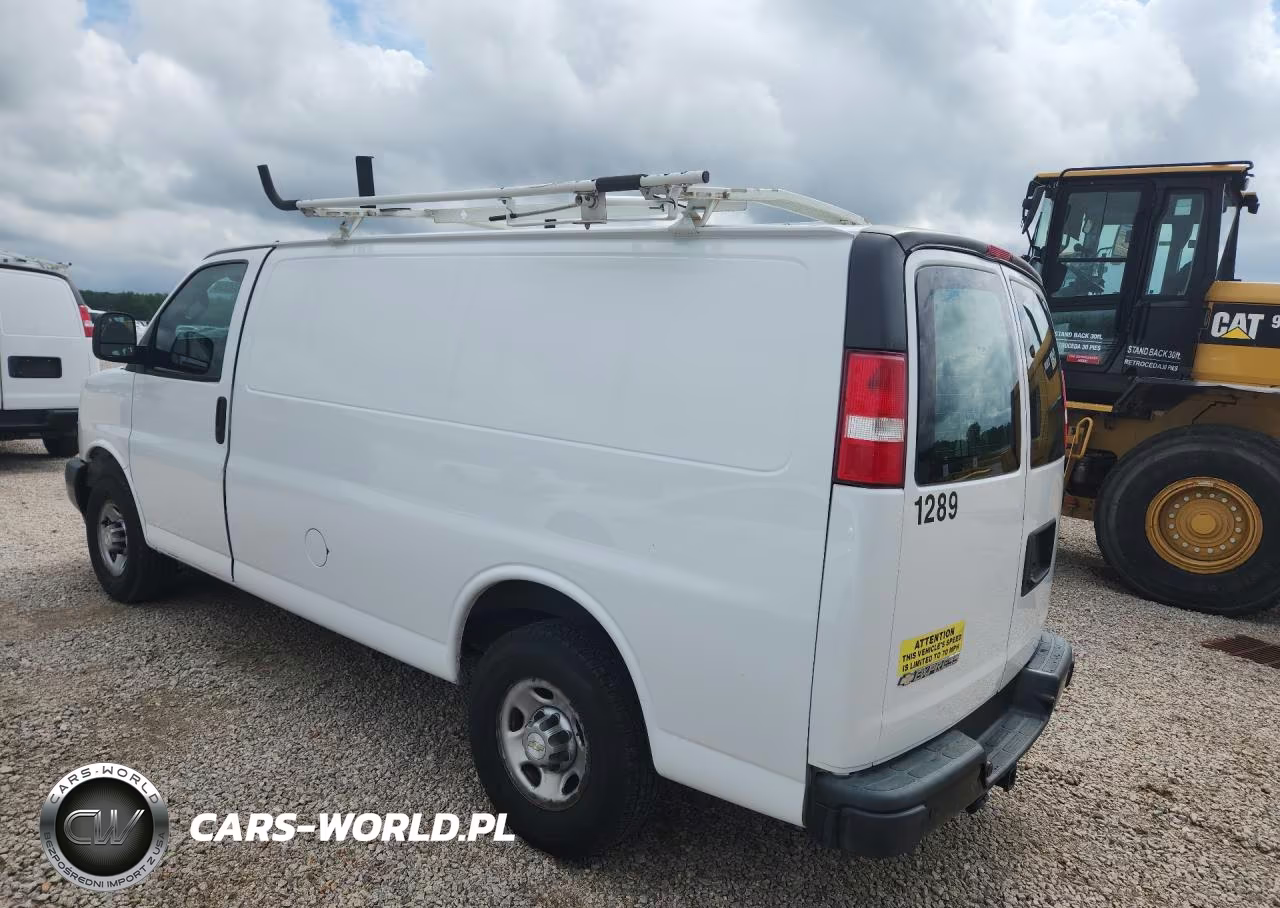 2020 Chevrolet Express G2500 VIN:1GCWGAFPXL1253843 - 2