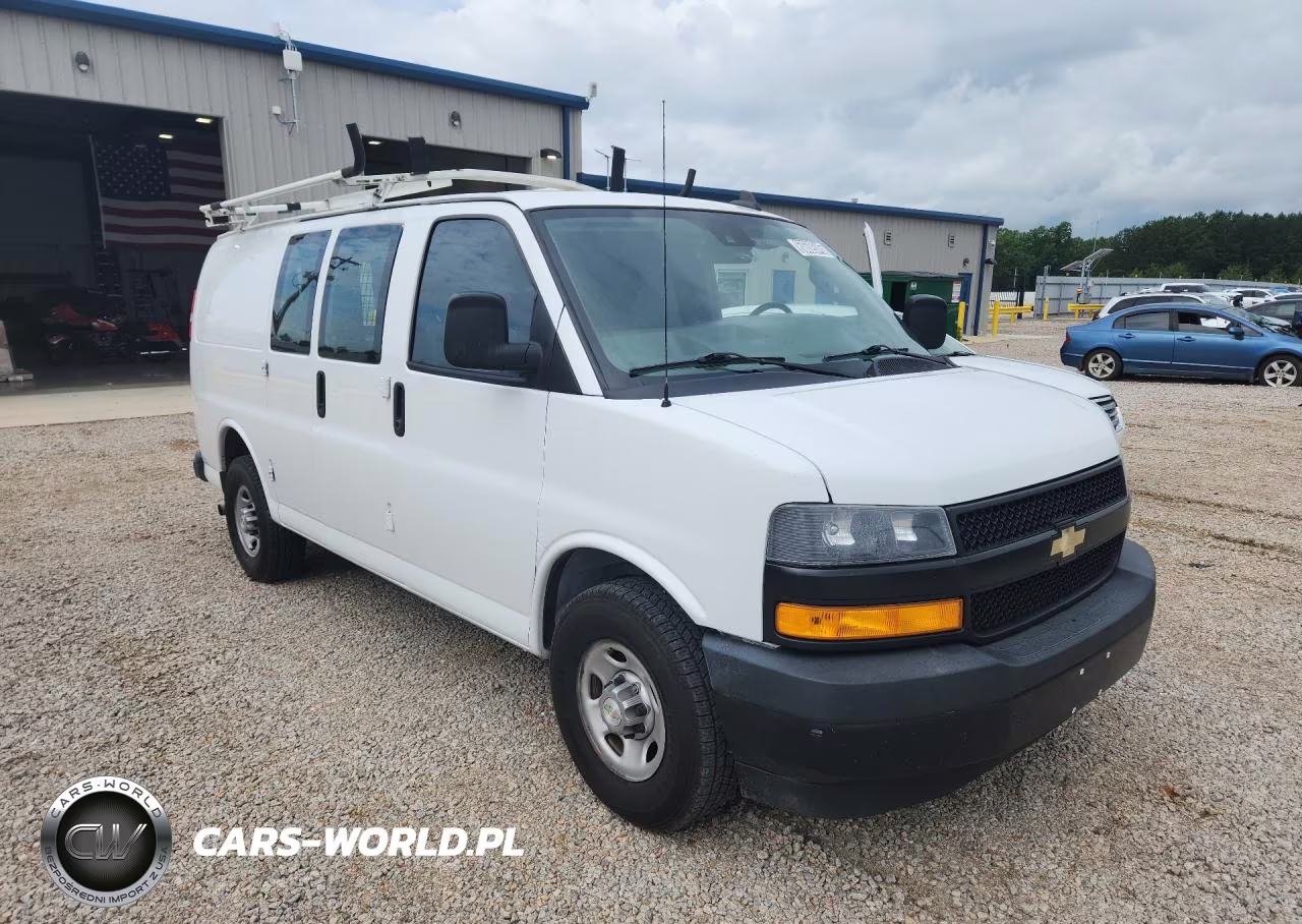 2020 Chevrolet Express G2500 VIN:1GCWGAFPXL1253843 - 4