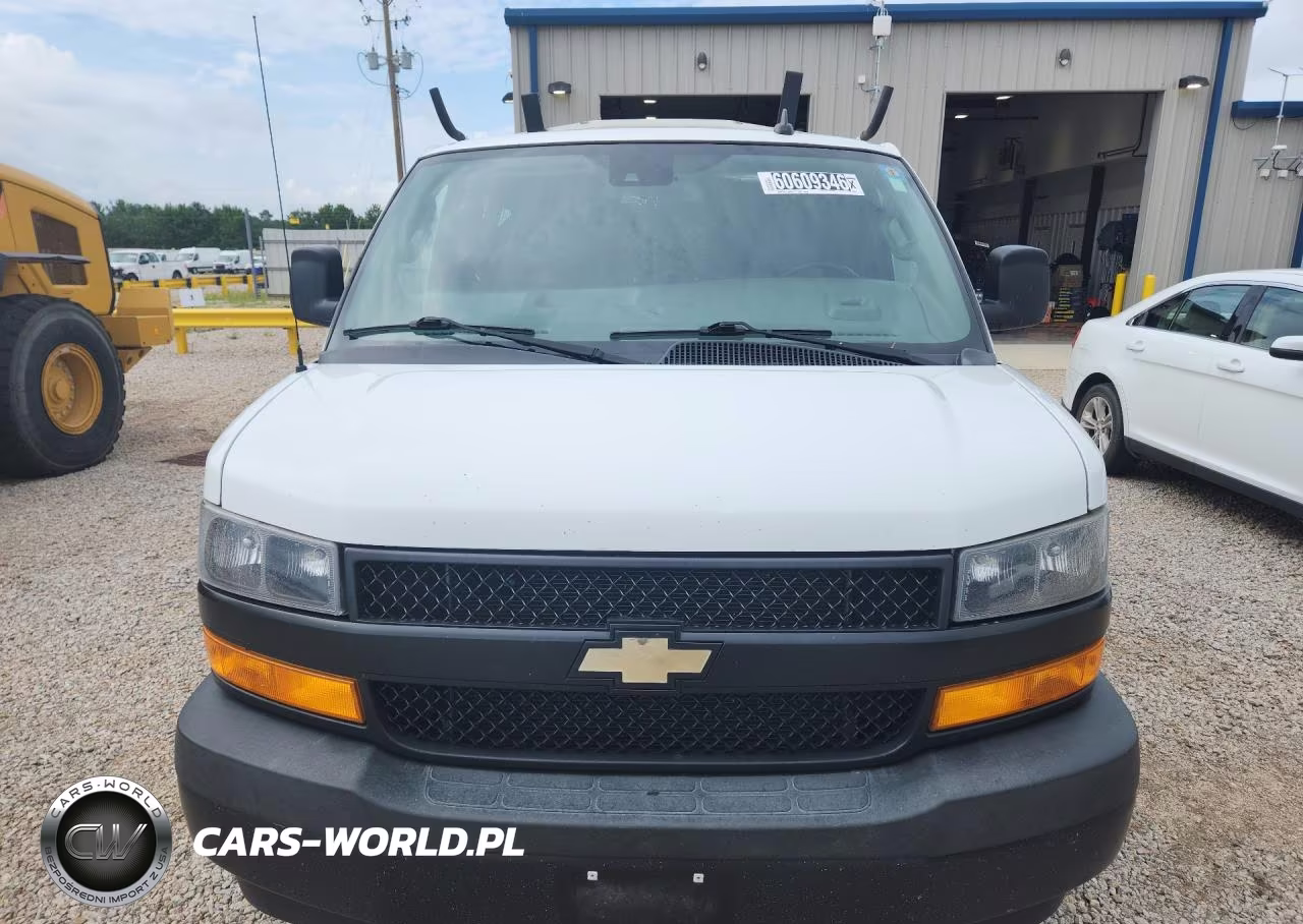 2020 Chevrolet Express G2500 VIN:1GCWGAFPXL1253843 - 5