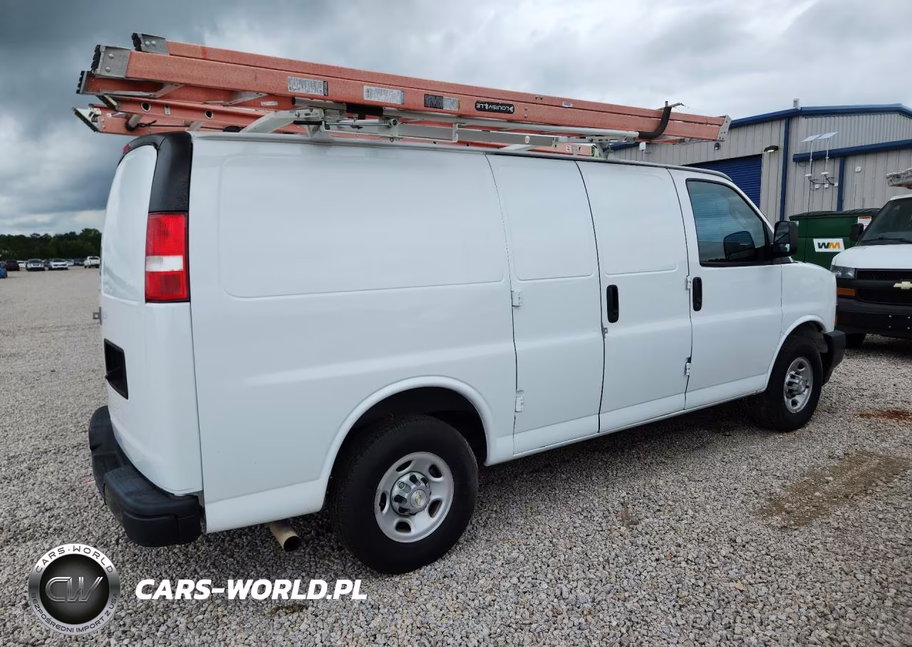 2022 Chevrolet Express G2500 VIN:1GCWGAFP3N1139587 - 3