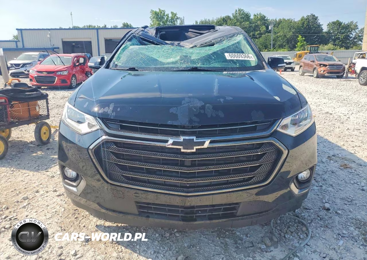 2019 Chevrolet Traverse Premier VIN:1GNEVKKW9KJ250166 - 5
