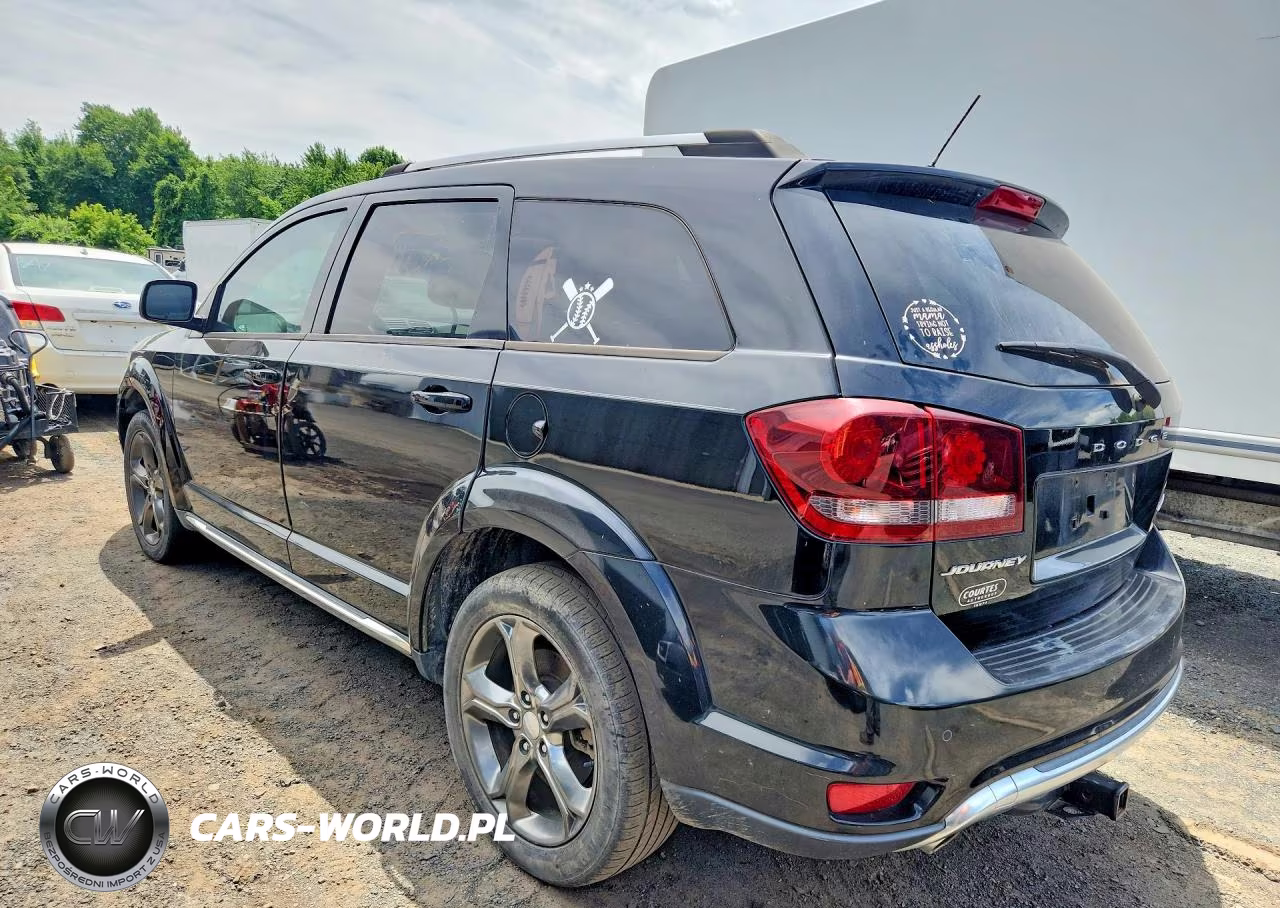 2015 Dodge Journey Crossroad VIN:3C4PDCGG8FT670074 - 2