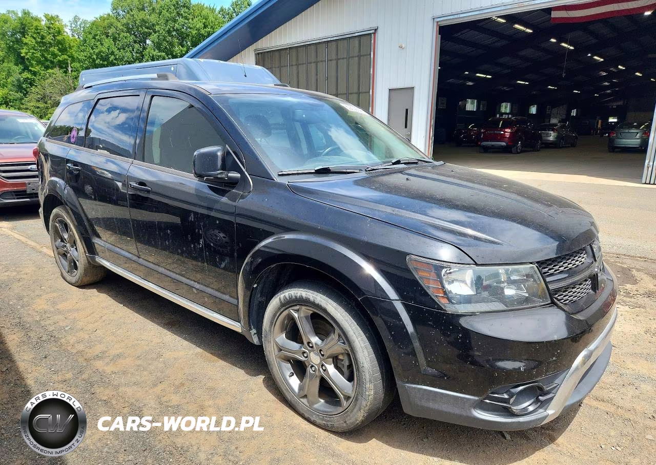 2015 Dodge Journey Crossroad VIN:3C4PDCGG8FT670074 - 4