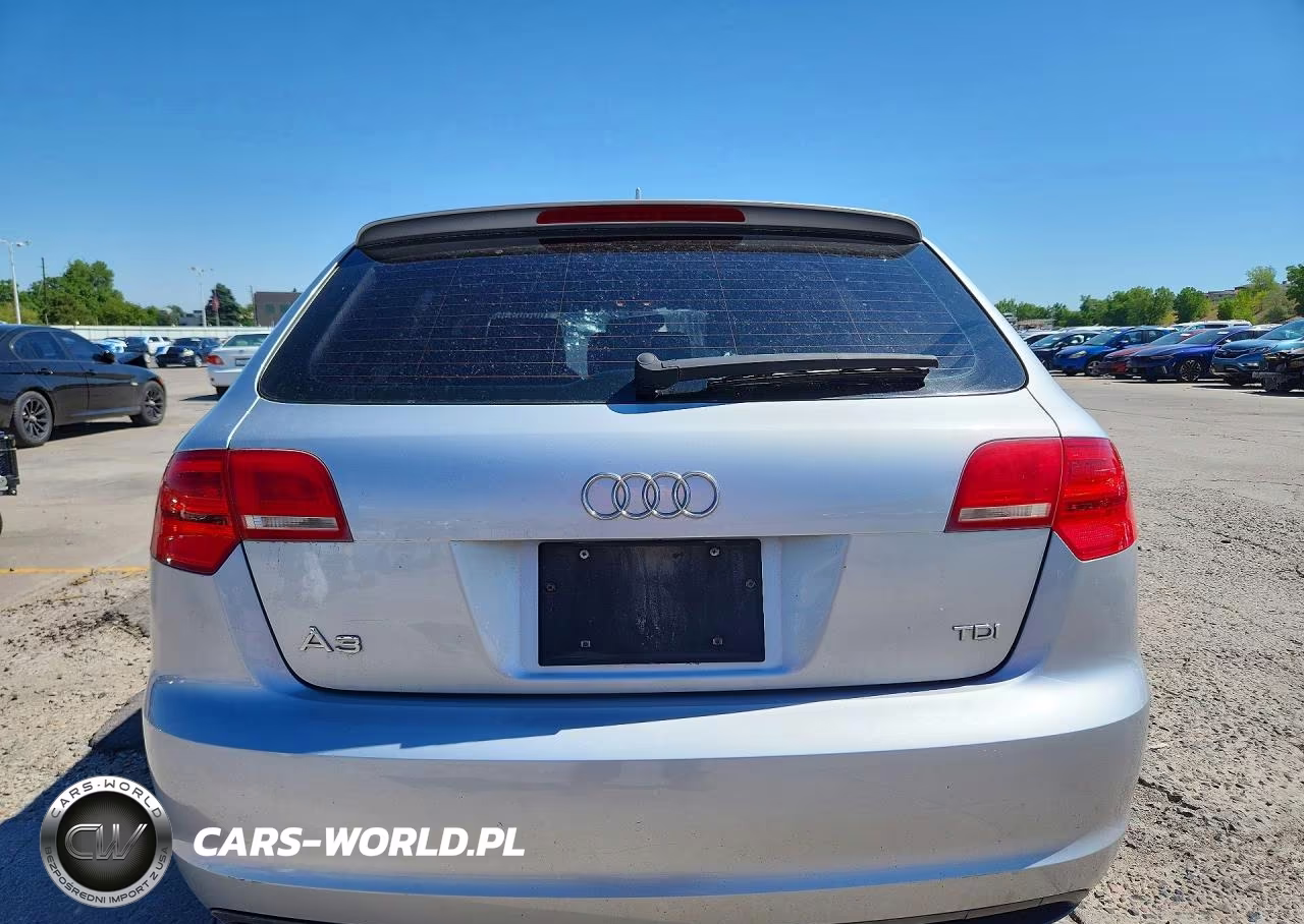 2011 Audi A3 Premium Plus VIN:WAUKJAFM8BA007035 - 6