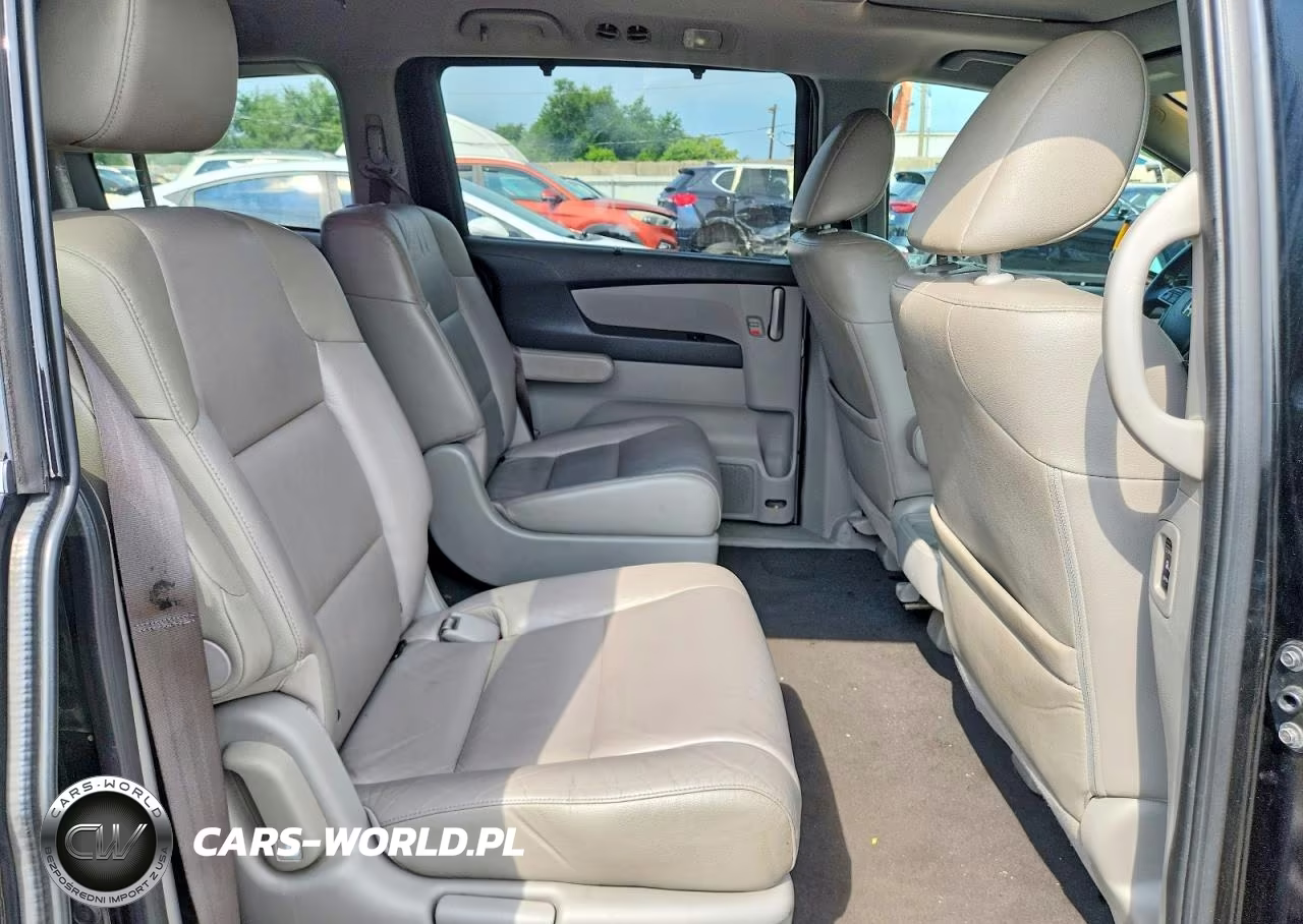 2011 Honda Odyssey Touring VIN:5FNRL5H99BB019908 - 11