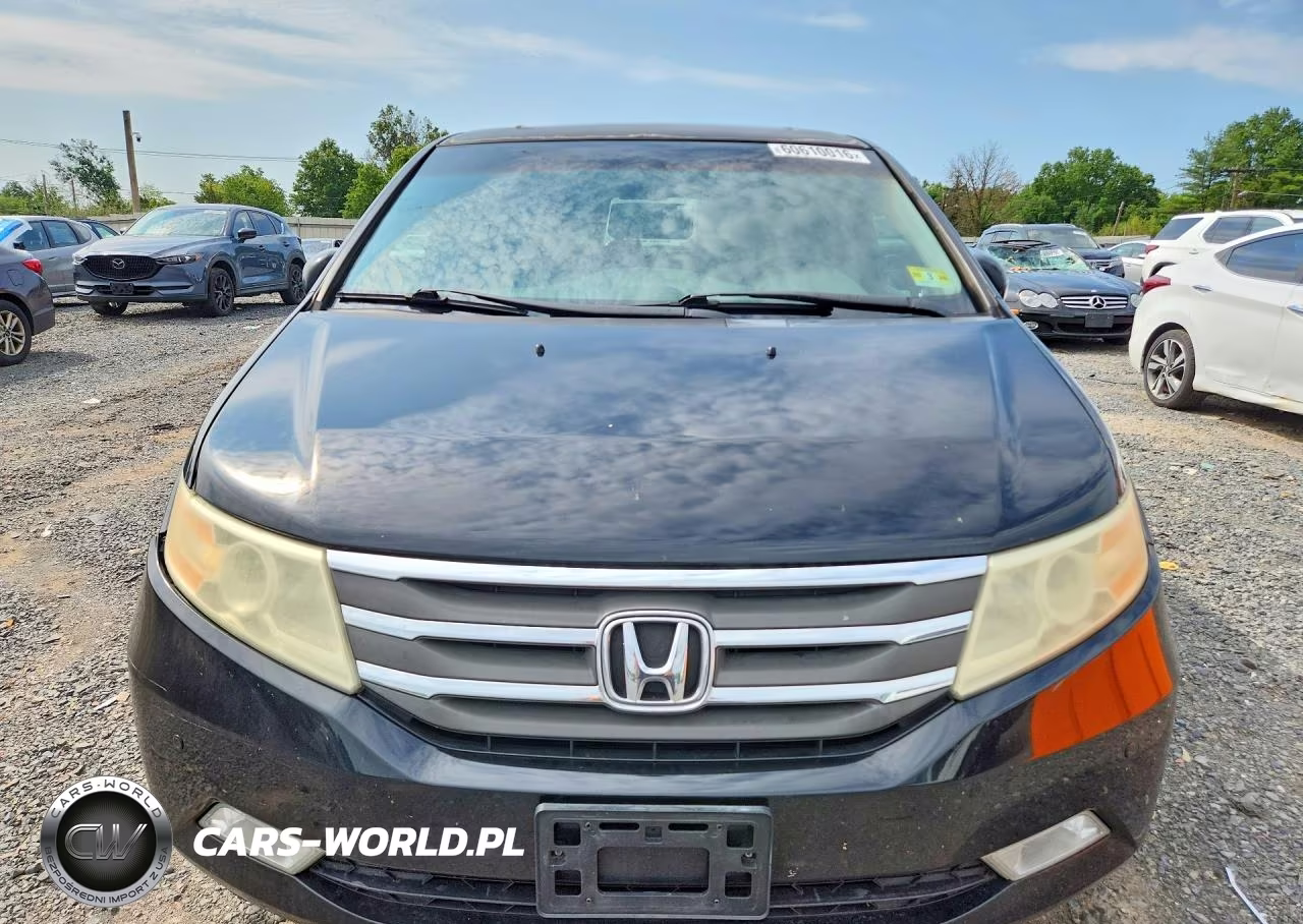 2011 Honda Odyssey Touring VIN:5FNRL5H99BB019908 - 5
