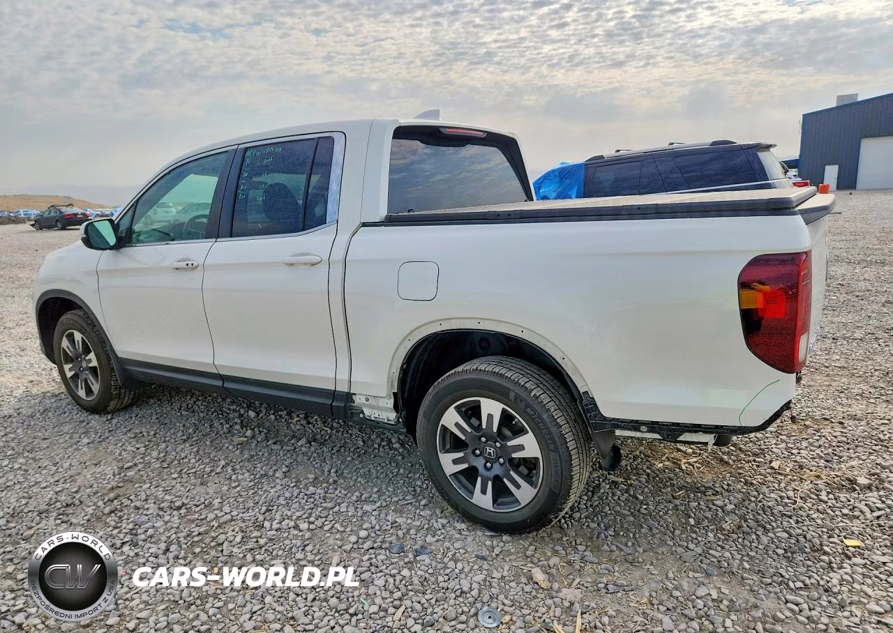 2017 Honda Ridgeline Rtl VIN:5FPYK3F59HB010841 - 2