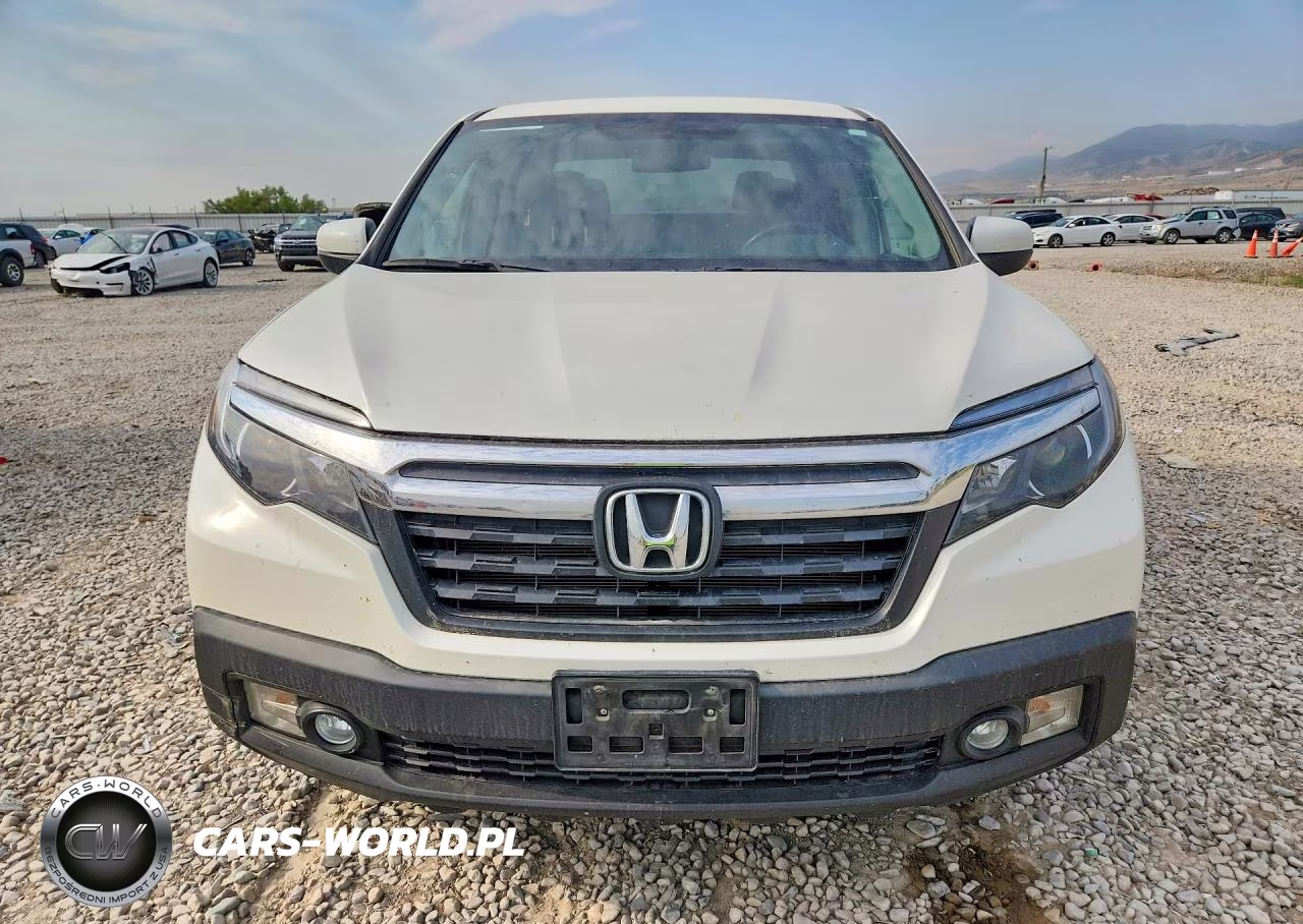 2017 Honda Ridgeline Rtl VIN:5FPYK3F59HB010841 - 5