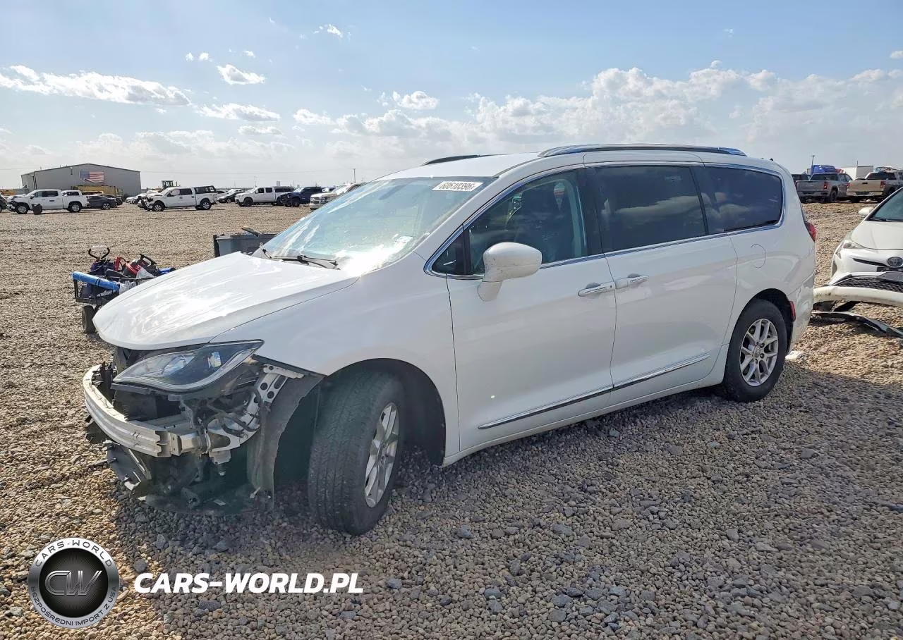 2020 Chrysler Pacifica Touring L