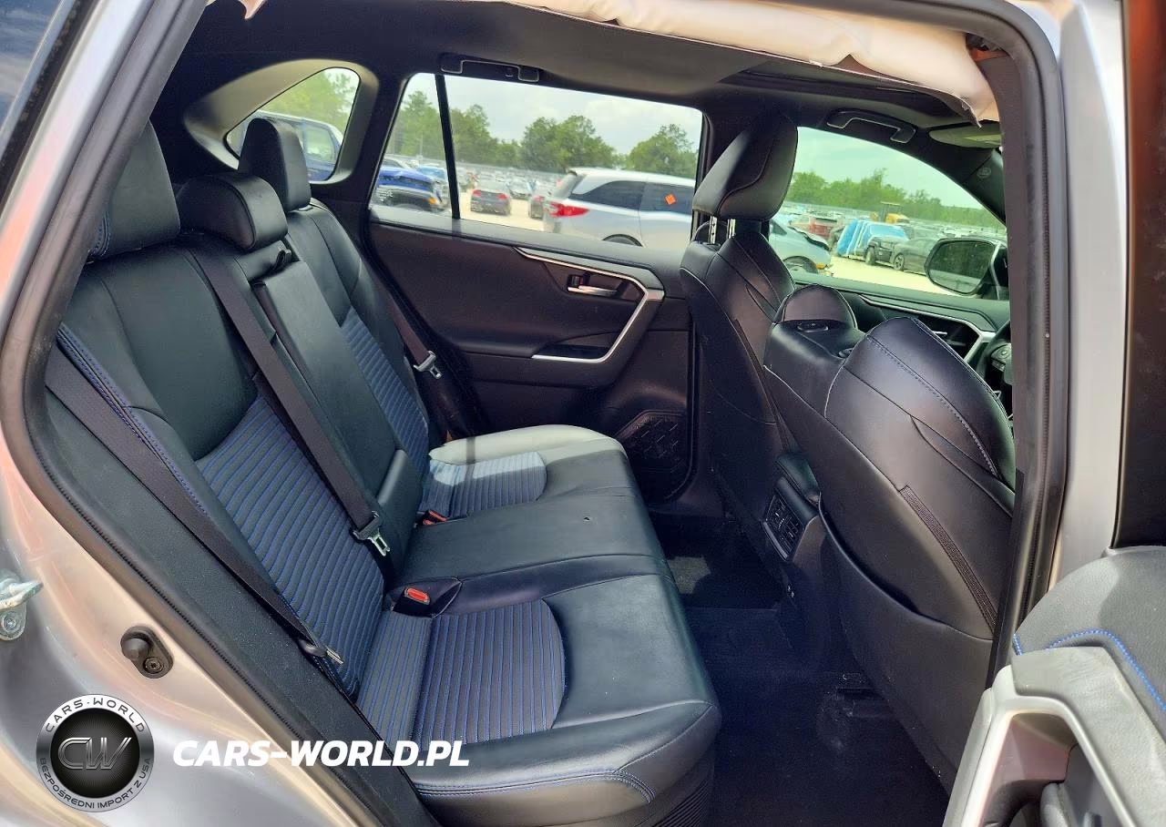 2020 Toyota Rav4 Xse VIN:JTME6RFV4LD502843 - 10