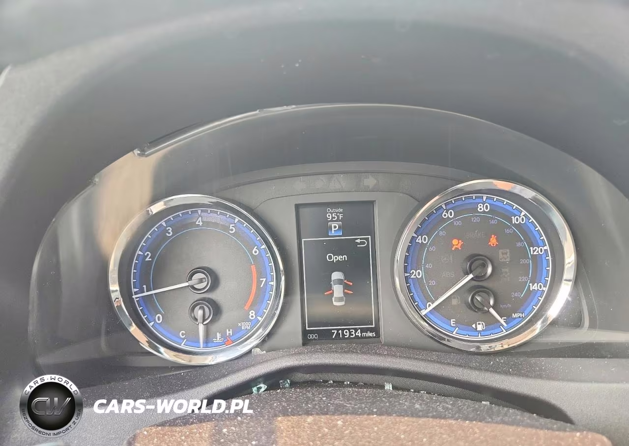 2018 Toyota Corolla Se VIN:2T1BURHE1JC064329 - 9