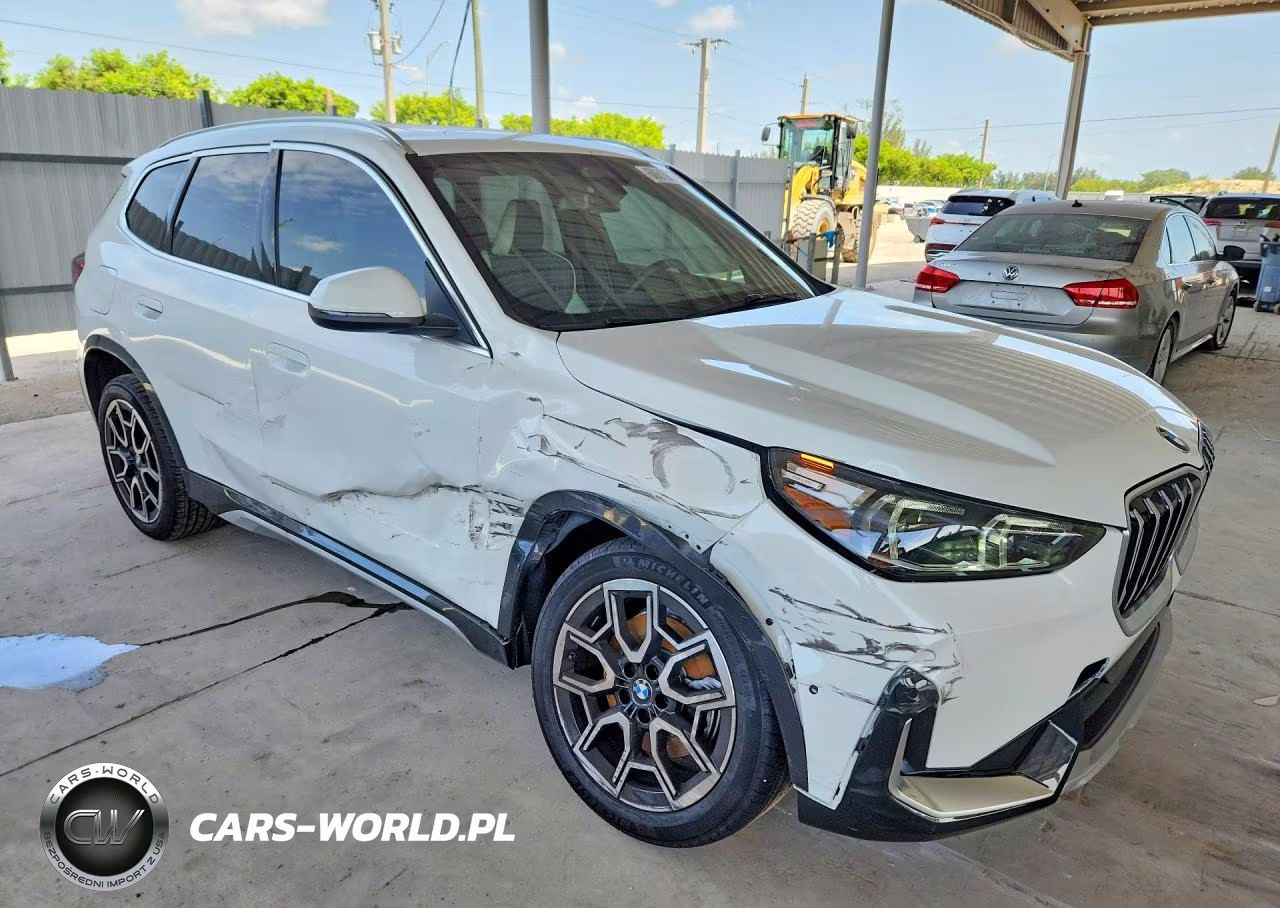 2026 BMW X1 xDrive28I VIN:WBX73EF0XT5592723 - 4