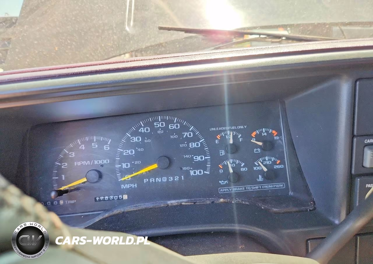 1998 Chevrolet Gmt-400 C1500 VIN:1GCEC14R4WZ197691 - 9