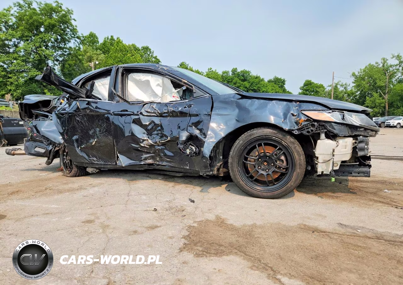 2020 Toyota Camry Se VIN:4T1G11AK4LU953935 - 4